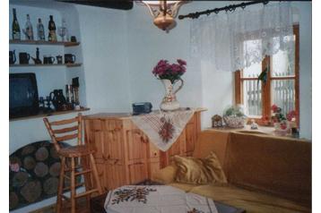 Čekija Chata Záboří nad Labem, Eksterjeras